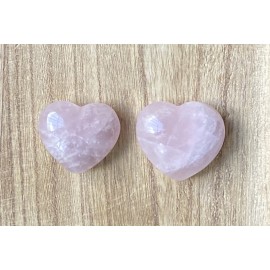 Rózsakvarc szív ásvány 